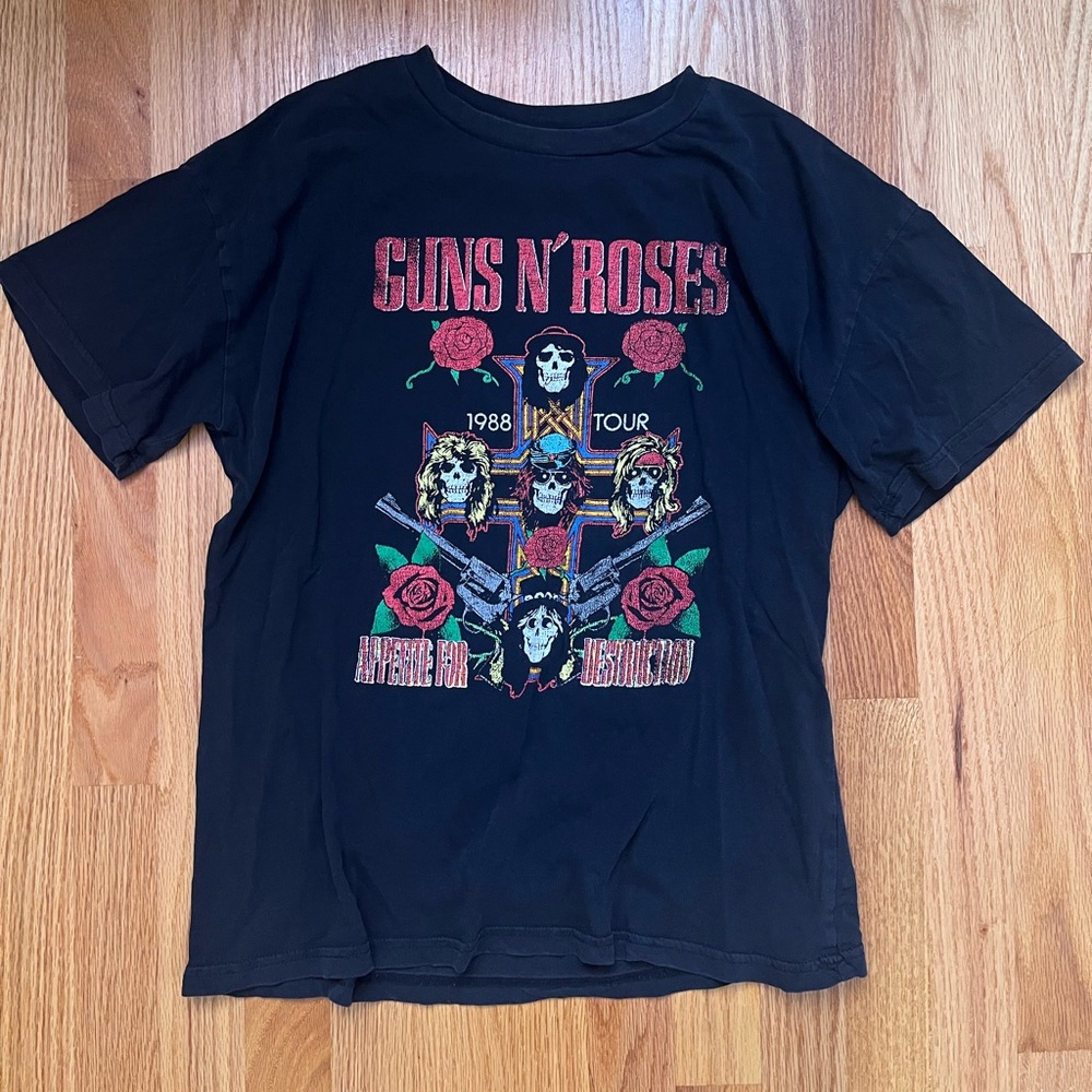 Guns and Roses Graphic Tee